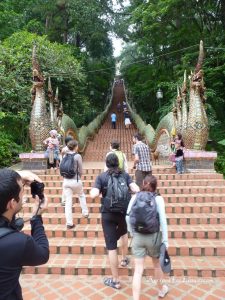 Templo Wat Phrathat Doi Suthep en Chiang Mai. Tailandia